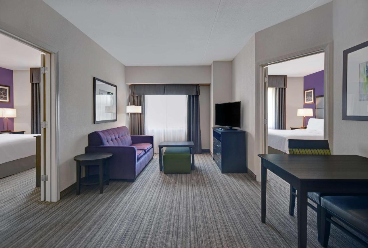 โฮมวูด สวีท บาย ฮิลตัน อีตันทาวน์ Hotel ภายนอก รูปภาพ